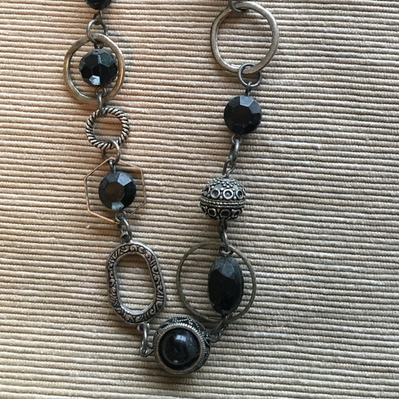 Jewelry - Silver & black beaded necklace 24" adjustable